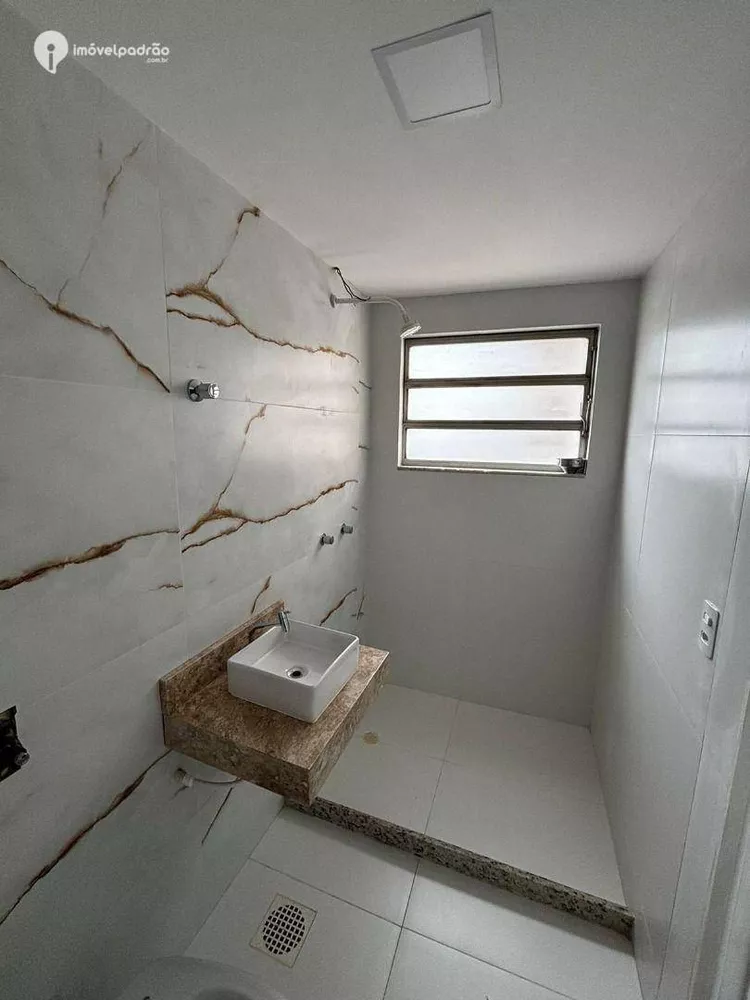 Apartamento, 3 quartos, 221 m² - Foto 2