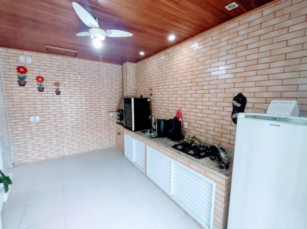 Casa, 4 quartos, 260 m² - Foto 30