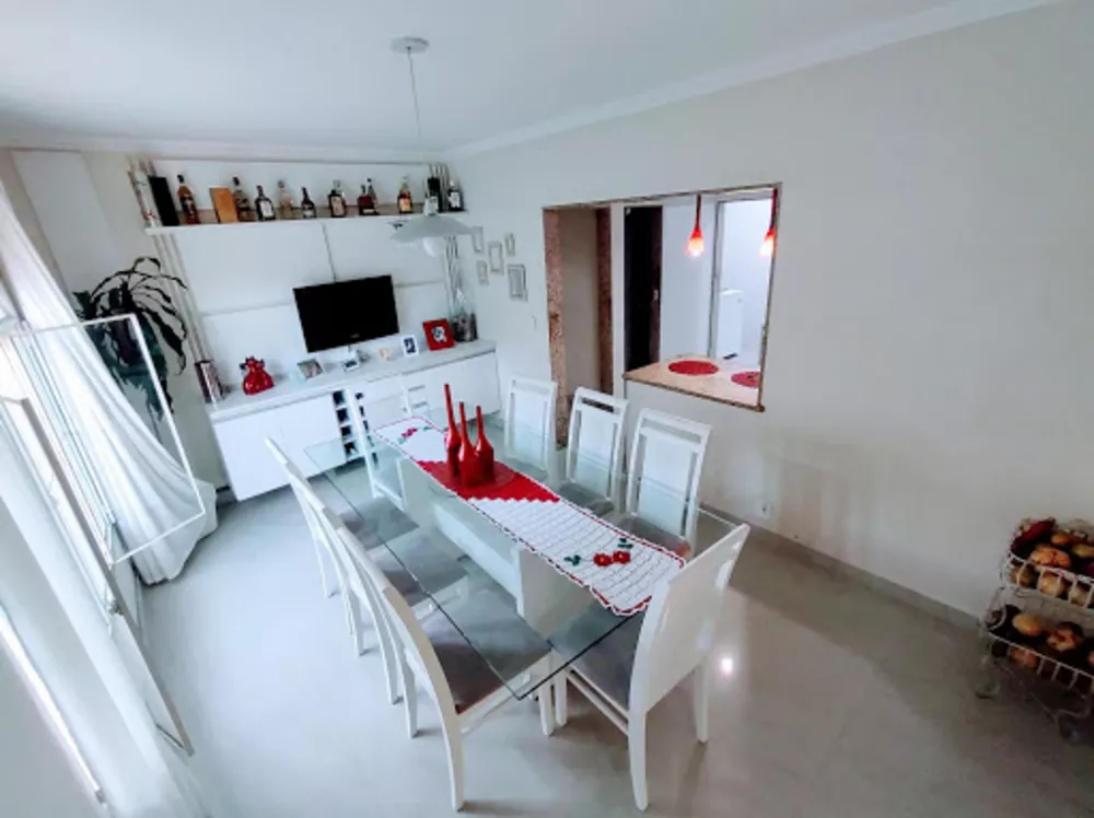 Casa, 4 quartos, 260 m² - Foto 22