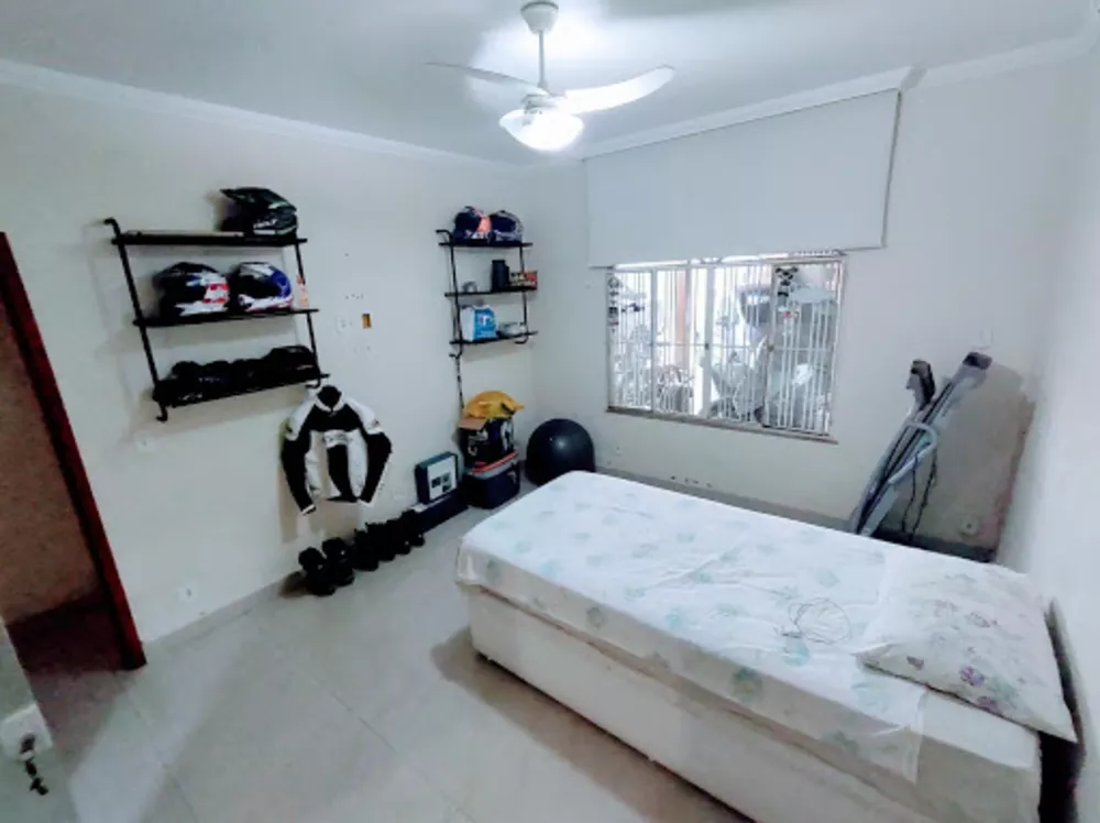 Casa, 4 quartos, 260 m² - Foto 28