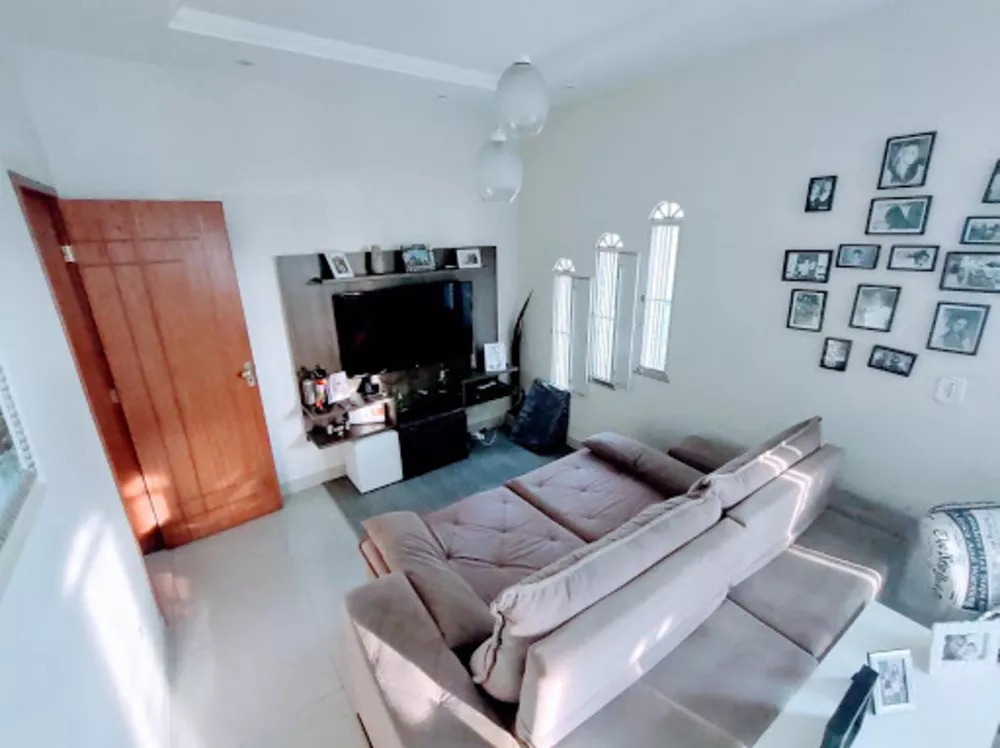 Casa, 4 quartos, 260 m² - Foto 24