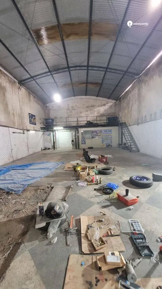 Depósito-Galpão, 200 m² - Foto 2