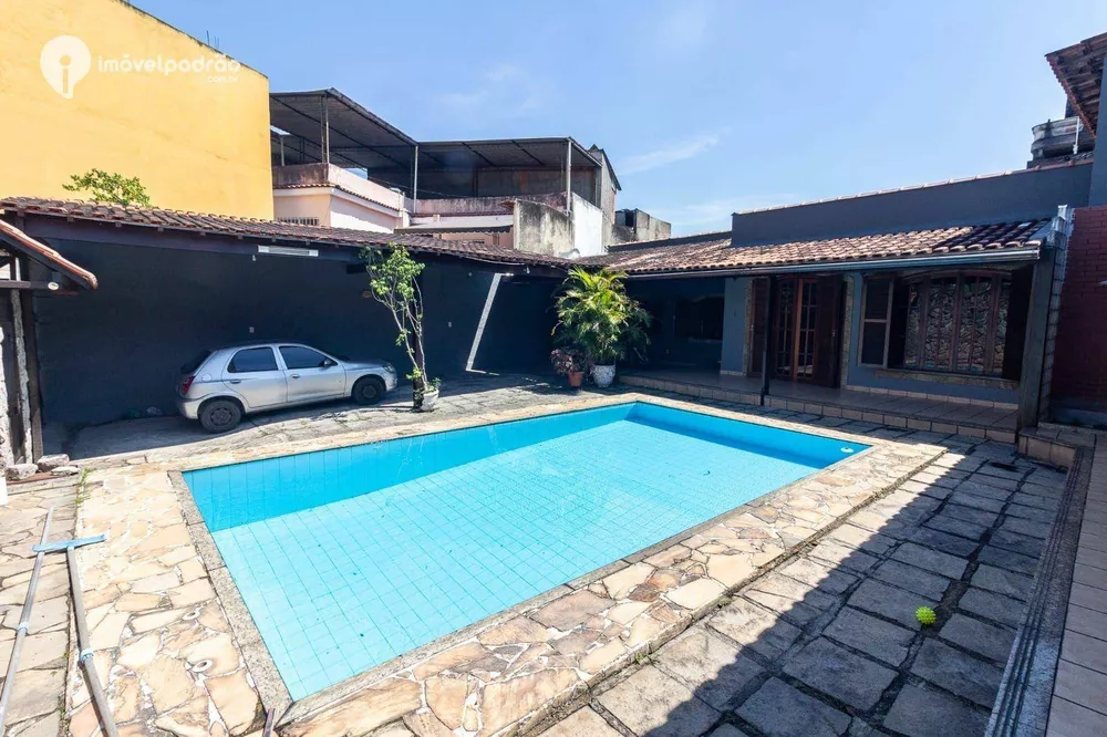 Casa, 4 quartos, 320 m² - Foto 14