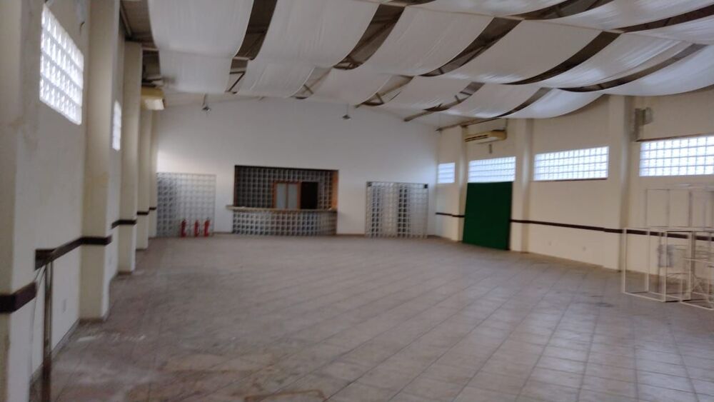 Loja-Salão, 450 m² - Foto 2