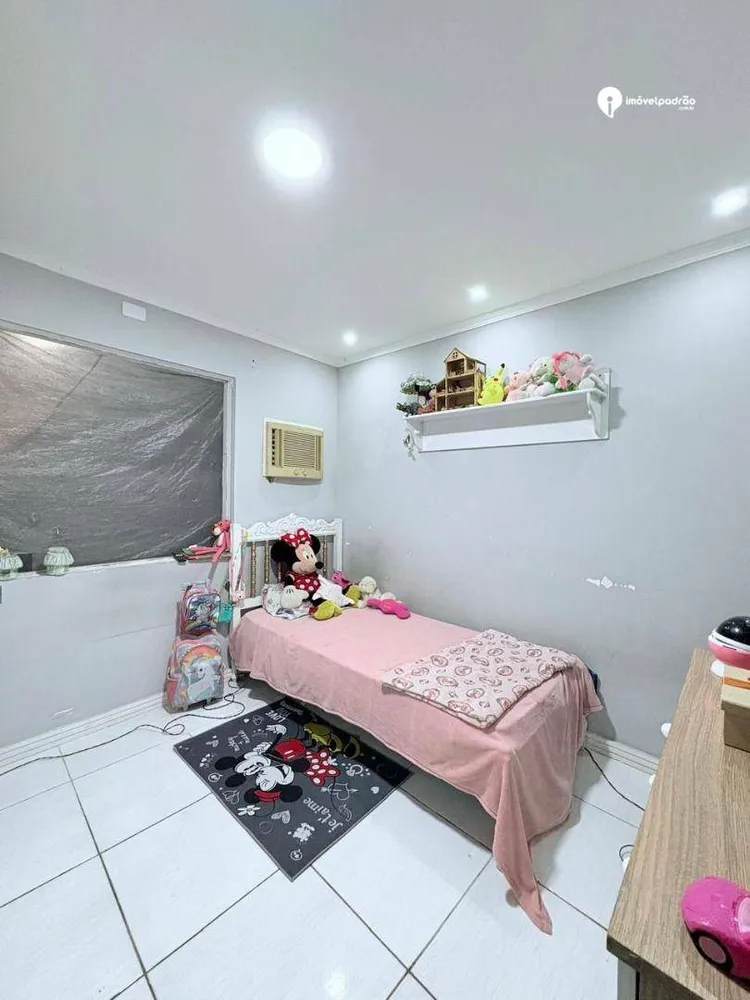 Casa, 3 quartos, 250 m² - Foto 13