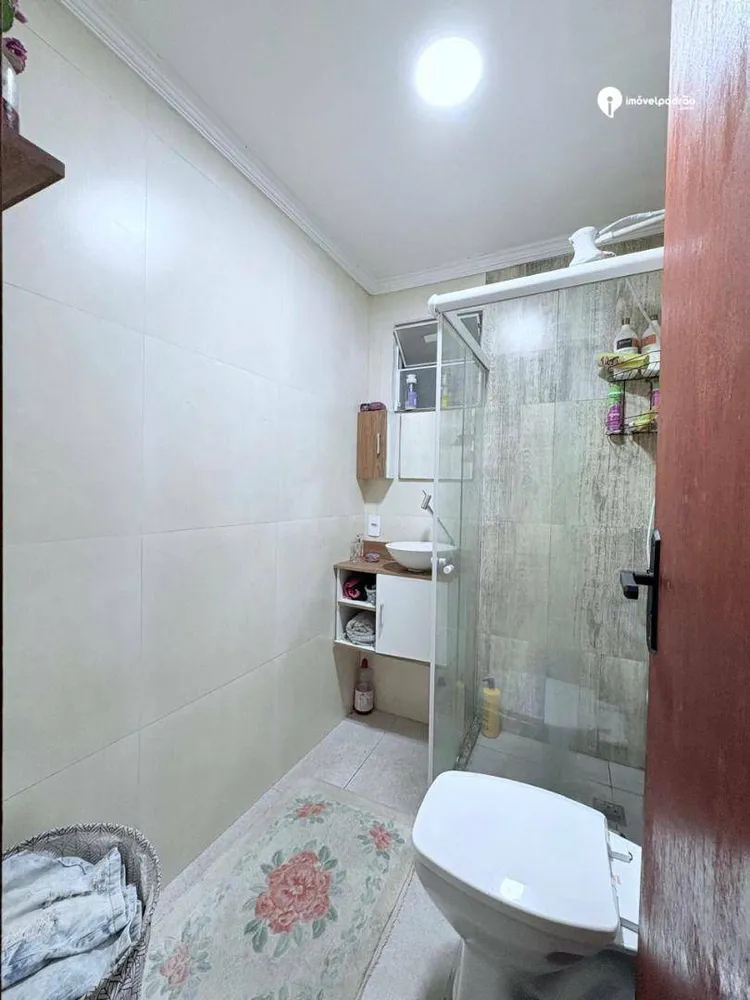 Casa, 3 quartos, 250 m² - Foto 1
