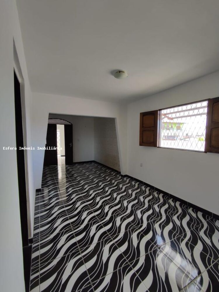 Casa à venda com 2 quartos, 250m² - Foto 2