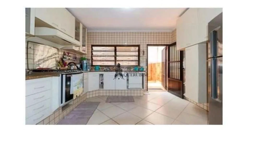 Sobrado, 3 quartos, 216 m² - Foto 3