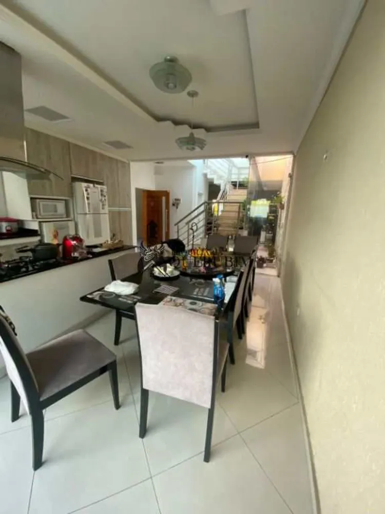 Sobrado, 4 quartos, 350 m² - Foto 2