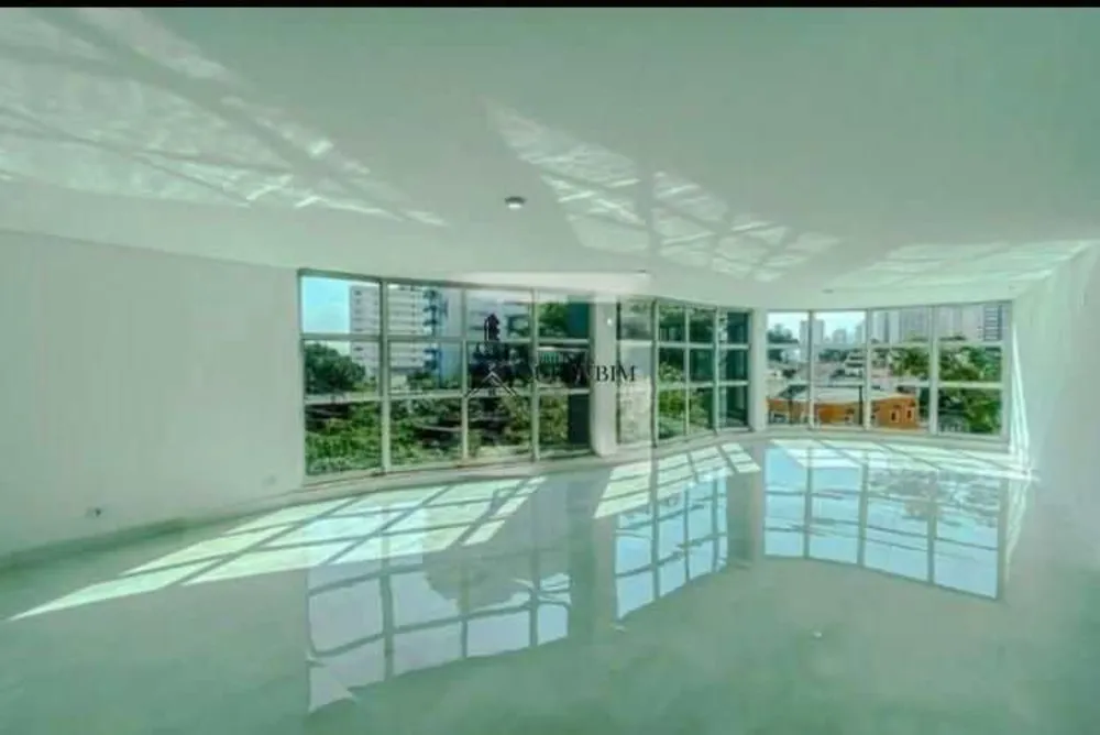 Apartamento, 3 quartos, 260 m² - Foto 1