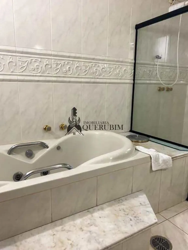 Sobrado, 3 quartos, 380 m² - Foto 1