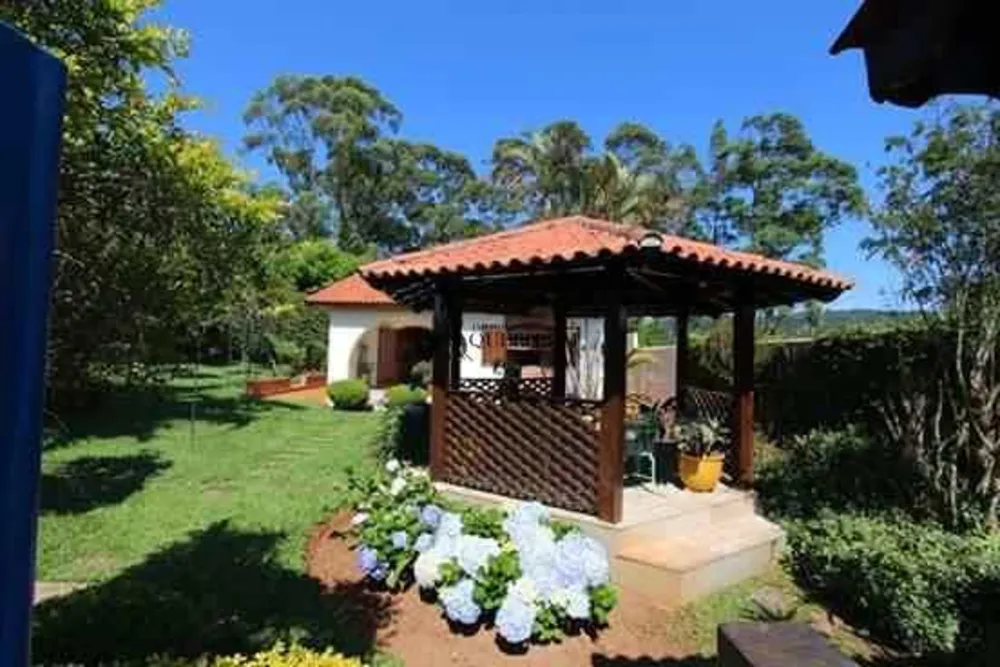Chácara, 3 quartos, 2693 m² - Foto 2
