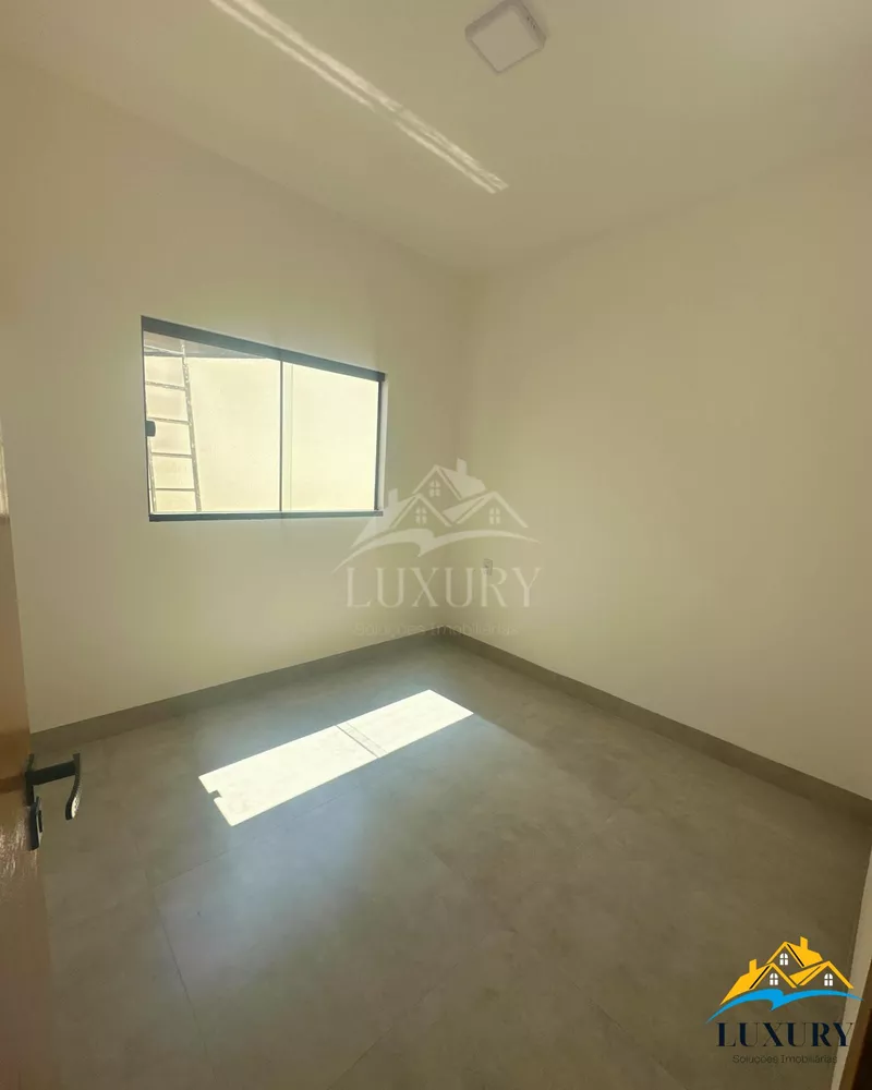 Casa à venda com 3 quartos, 105m² - Foto 11