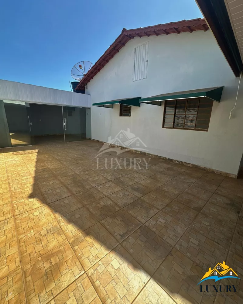 Casa à venda com 3 quartos, 150m² - Foto 4