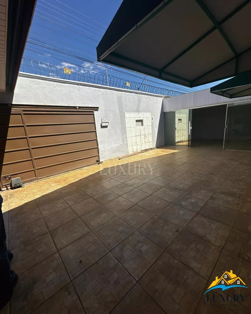 Casa à venda com 3 quartos, 150m² - Foto 3