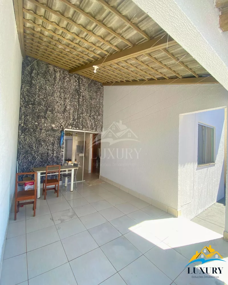 Casa à venda com 2 quartos, 90m² - Foto 5