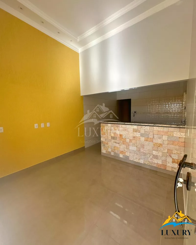 Casa à venda com 2 quartos, 75m² - Foto 5