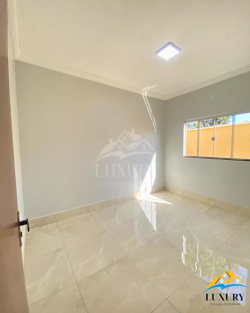 Casa à venda com 3 quartos, 248m² - Foto 9