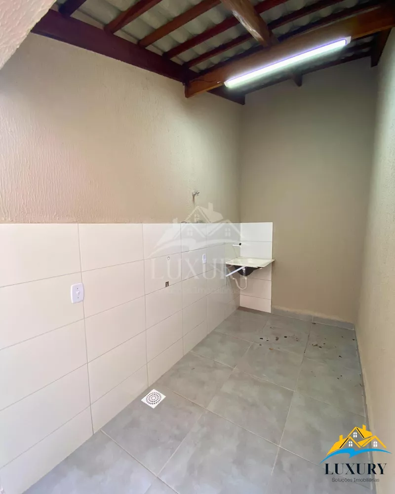 Casa à venda com 3 quartos, 91m² - Foto 3