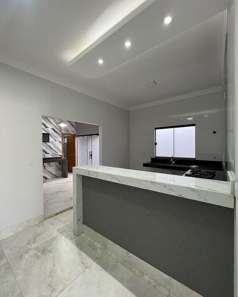 Casa à venda com 3 quartos, 120m² - Foto 4