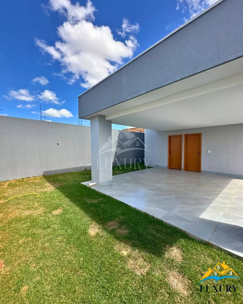 Casa à venda com 3 quartos, 132m² - Foto 2