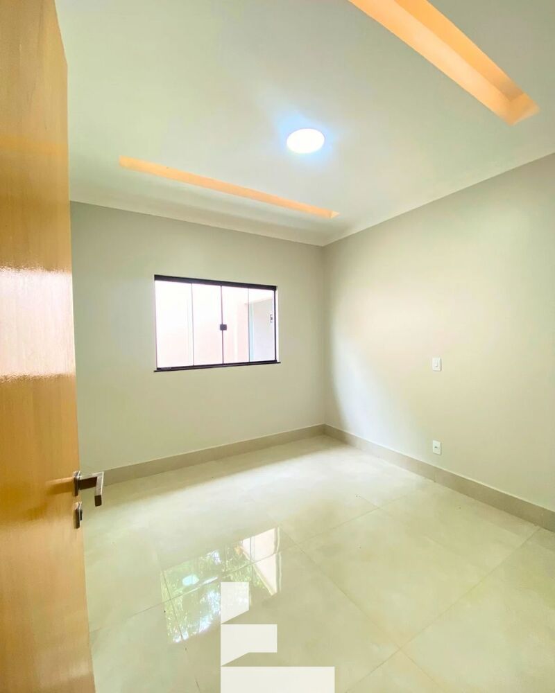 Casa à venda com 3 quartos, 145m² - Foto 3