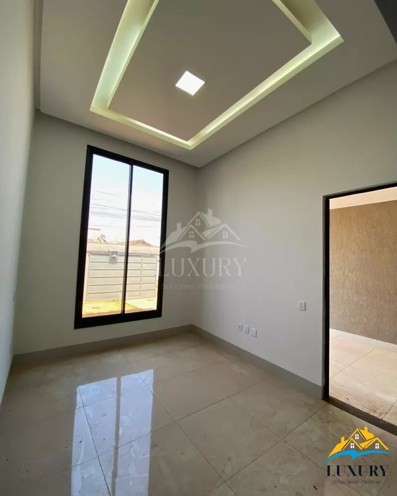 Casa à venda com 3 quartos, 110m² - Foto 9