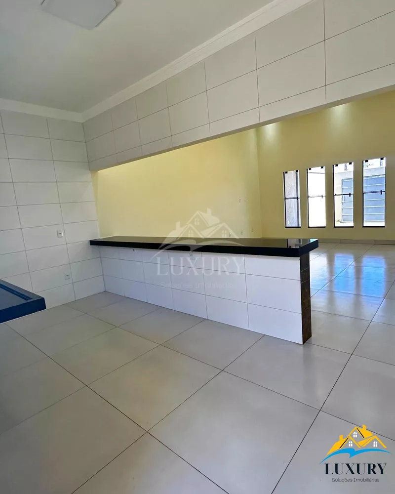 Casa à venda com 3 quartos, 127m² - Foto 8