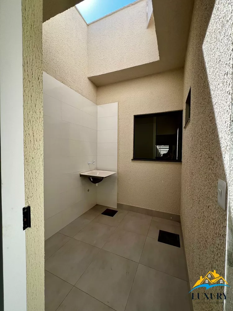 Casa à venda com 2 quartos, 91m² - Foto 6