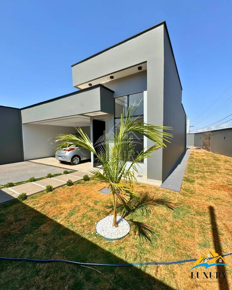 Casa à venda com 3 quartos, 140m² - Foto 1