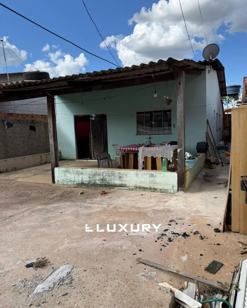 Casa, 4 quartos, 90 m² - Foto 1
