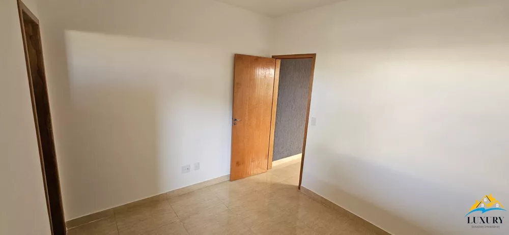 Casa à venda com 3 quartos, 92m² - Foto 12