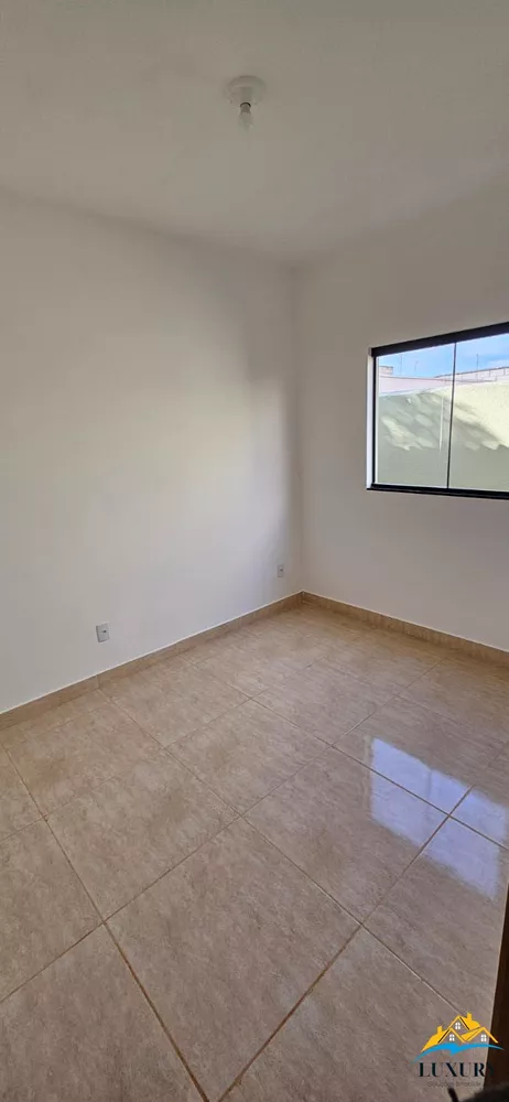 Casa à venda com 3 quartos, 92m² - Foto 10