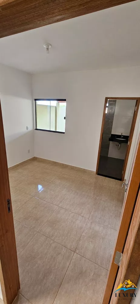 Casa à venda com 3 quartos, 92m² - Foto 6