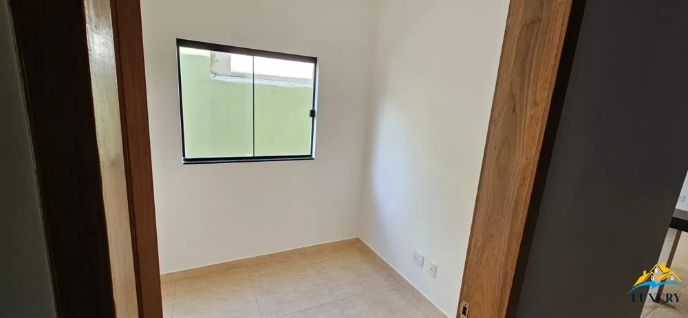 Casa à venda com 3 quartos, 92m² - Foto 9