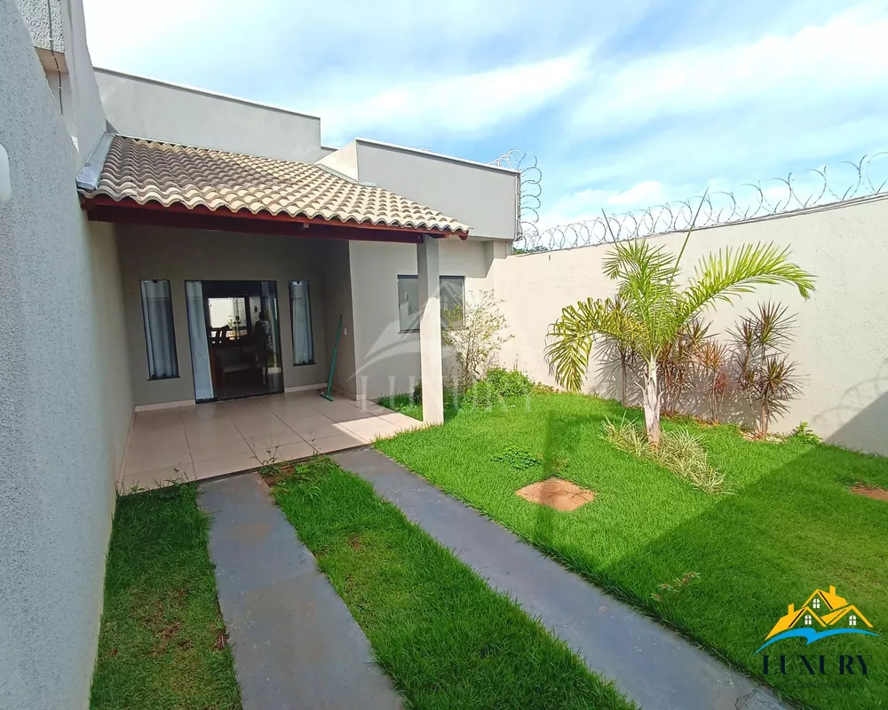 Casa à venda com 3 quartos, 140m² - Foto 1