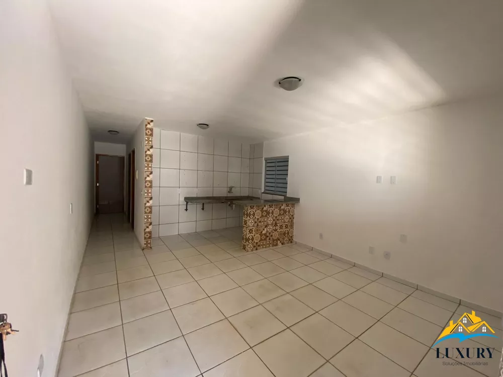 Casa à venda com 2 quartos, 100m² - Foto 6