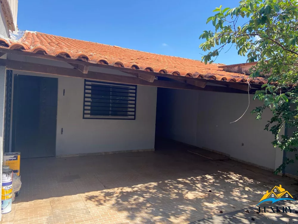 Casa à venda com 2 quartos, 100m² - Foto 4