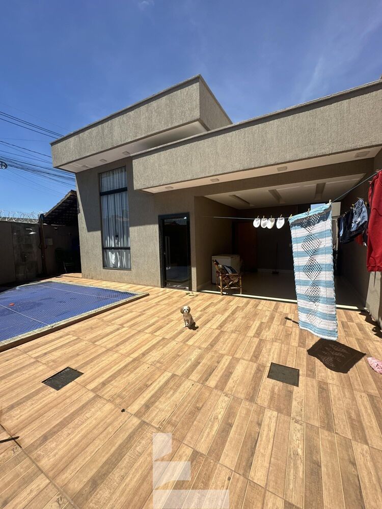 Casa, 3 quartos, 135 m² - Foto 1