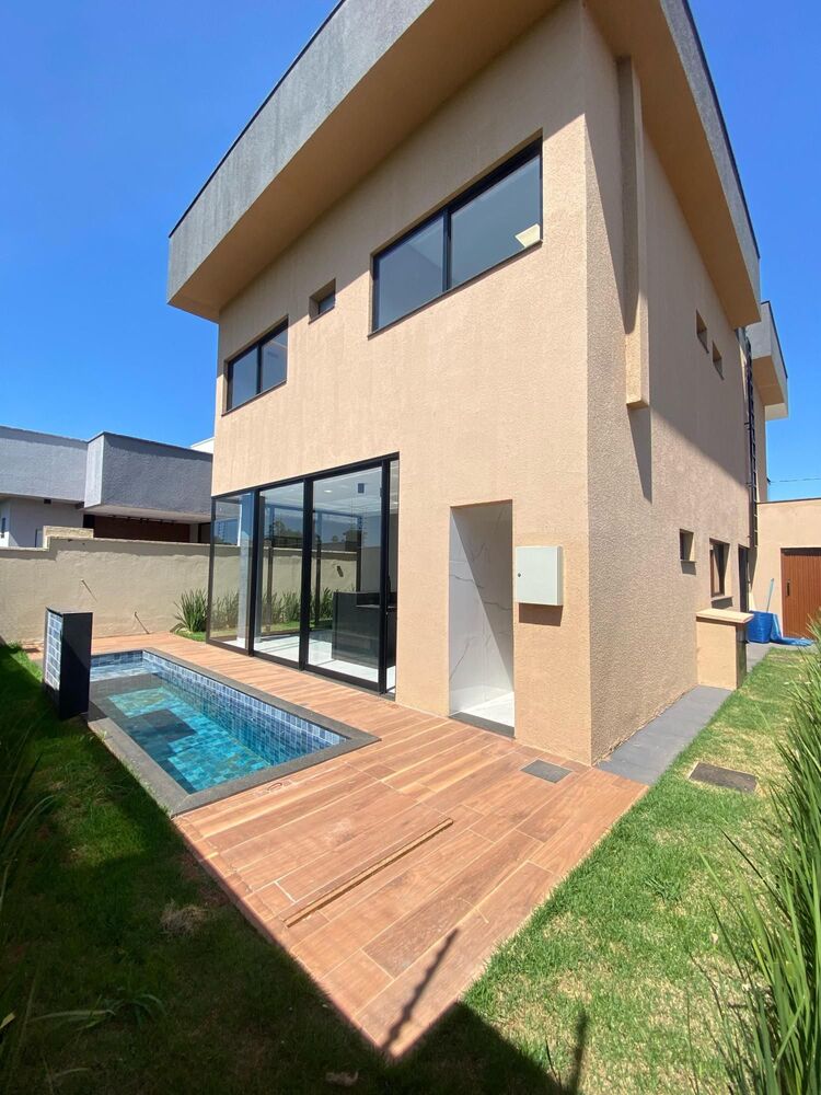 Casa de Condomínio à venda com 4 quartos, 235m² - Foto 8