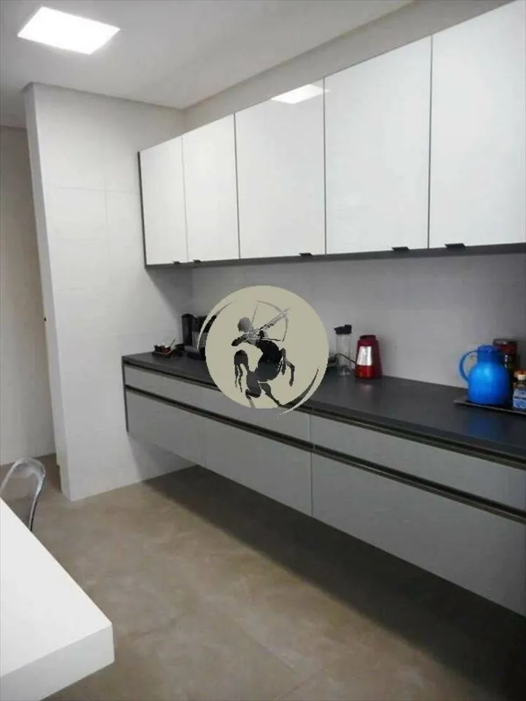 Apartamento, 4 quartos, 240 m² - Foto 1