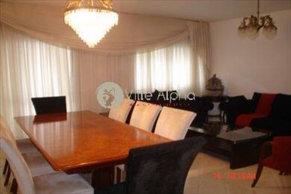 Apartamento à venda com 4 quartos, 210m² - Foto 2