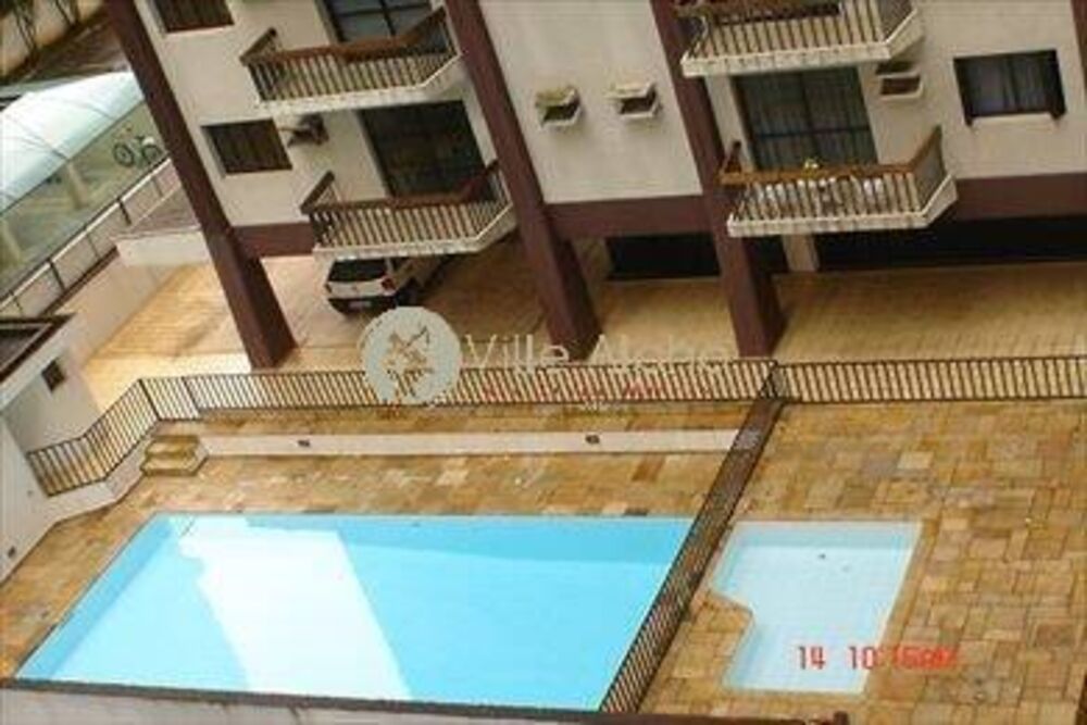Apartamento à venda com 4 quartos, 210m² - Foto 4