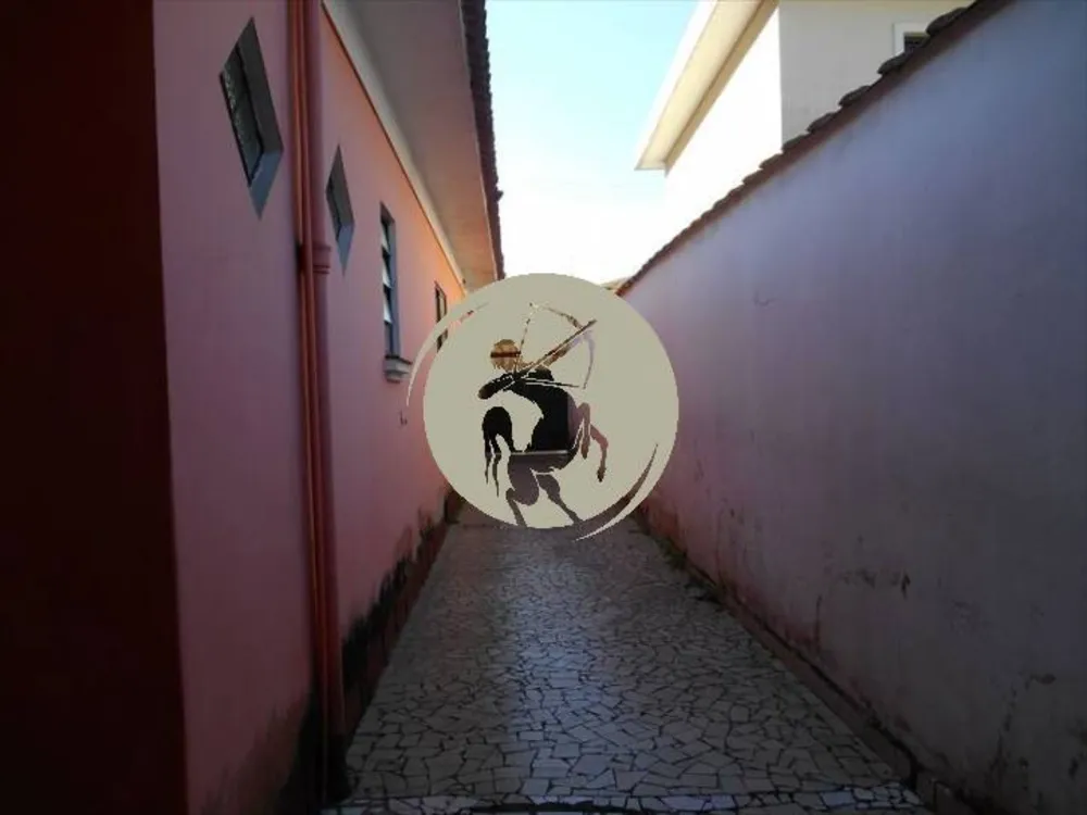 Casa, 7 quartos, 200 m² - Foto 1