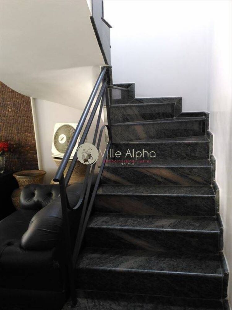 Apartamento à venda com 3 quartos, 200m² - Foto 19