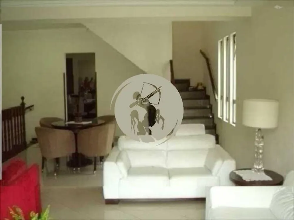 Casa, 5 quartos, 207 m² - Foto 1