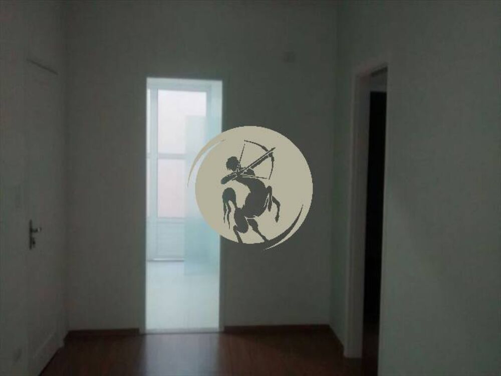 Apartamento à venda com 2 quartos, 65m² - Foto 4