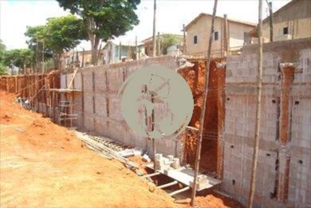 Depósito-Galpão, 1700 m² - Foto 1