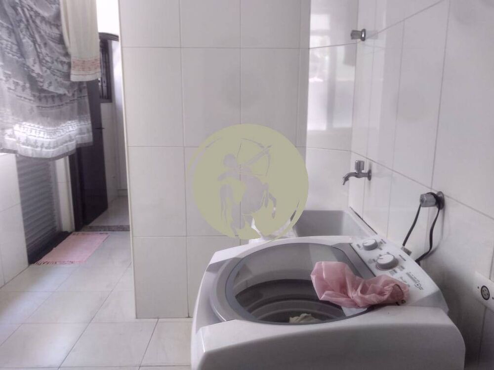Casa à venda com 3 quartos, 160m² - Foto 8