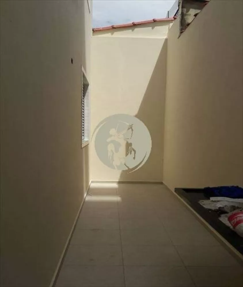 Casa à venda com 3 quartos, 120m² - Foto 3